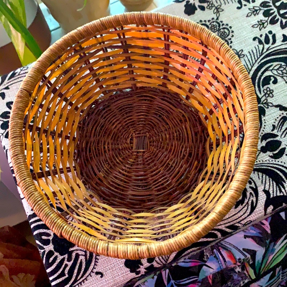 Wicker basket